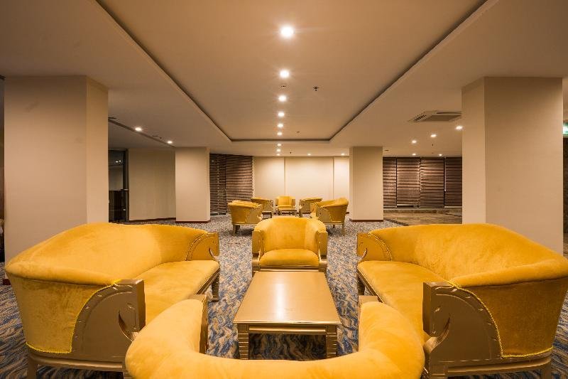Standard room with balcony Throne Beach Resort & Spa