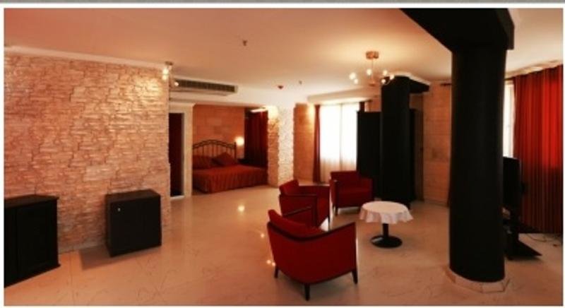 Standard suite Hotel Oran Center