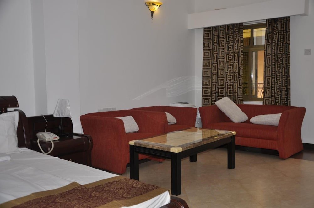 Deluxe chambre avec balcon Biraj International Hotel