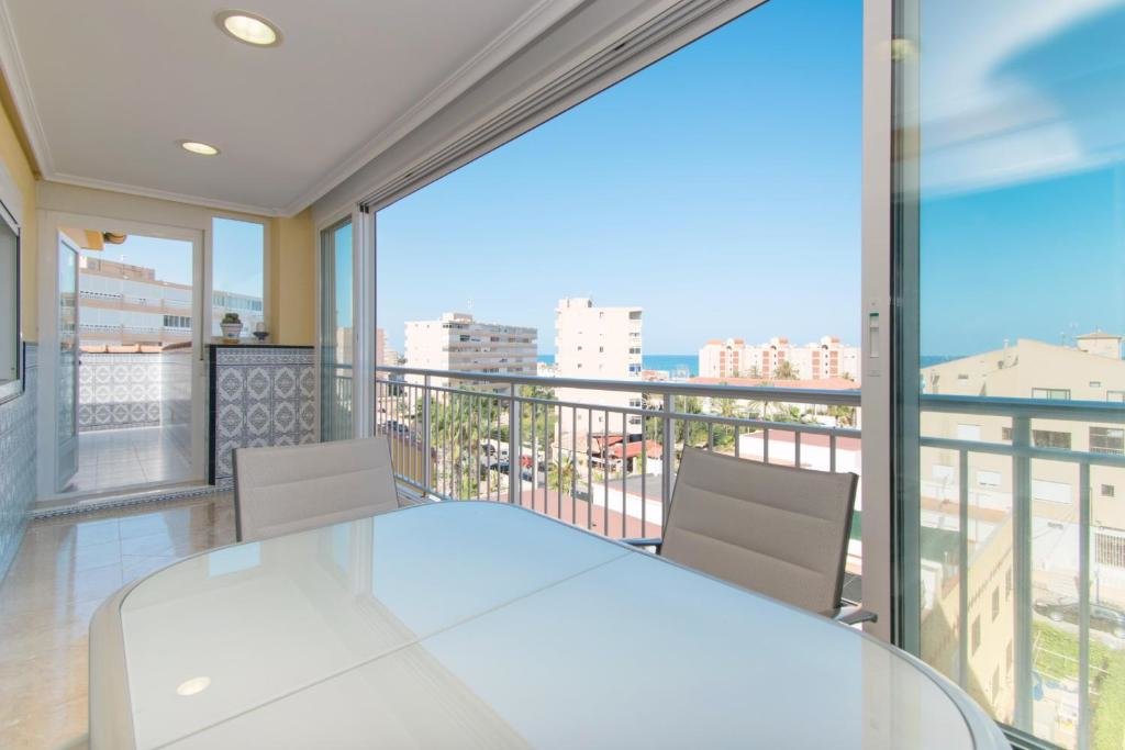 Apartment 105 Beach View - Alicante Holiday