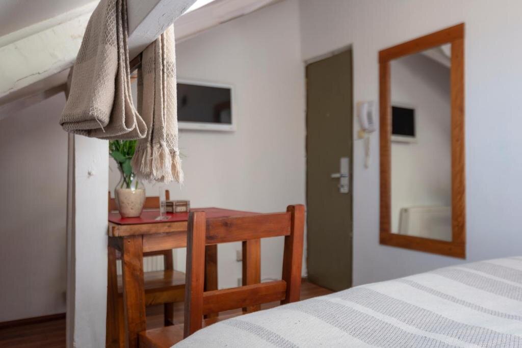 Standard Doppel Zimmer Dachboden Providencia Bed & Breakfast