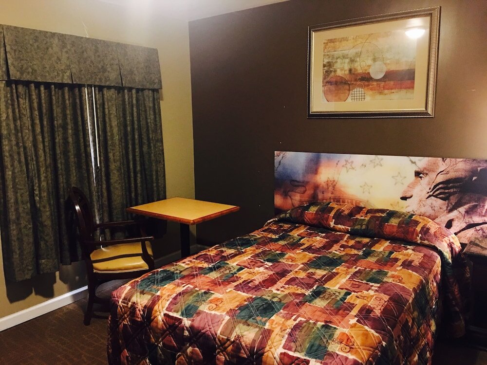 Standard Double room Relax Inn Bel Alton