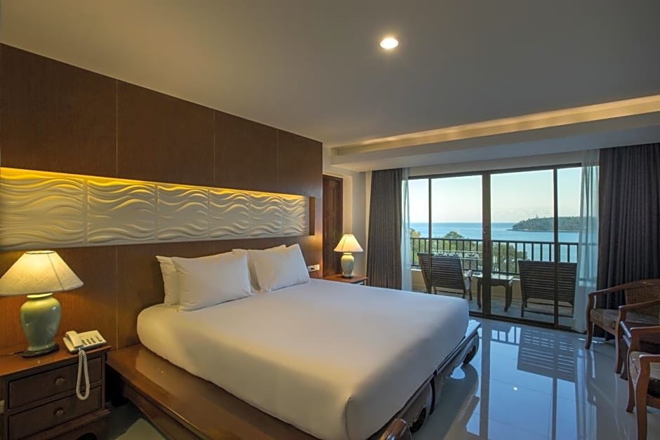 Deluxe Doppel Zimmer mit Meerblick Chanalai Garden Resort, Kata Beach - SHA Plus