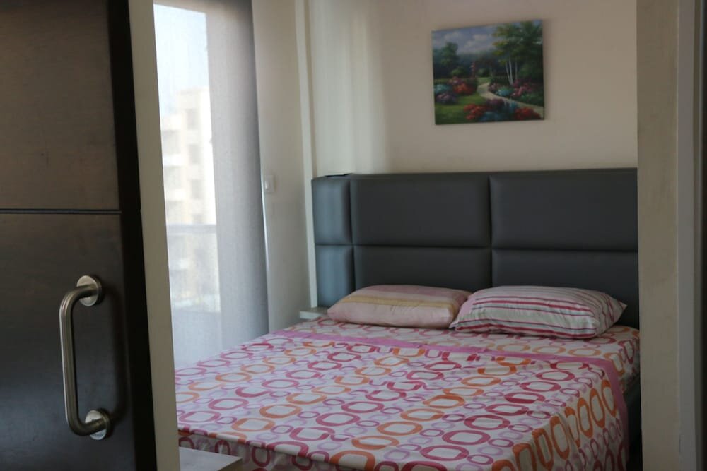 Apartamento 1 dormitorio con balcón Bil Residence