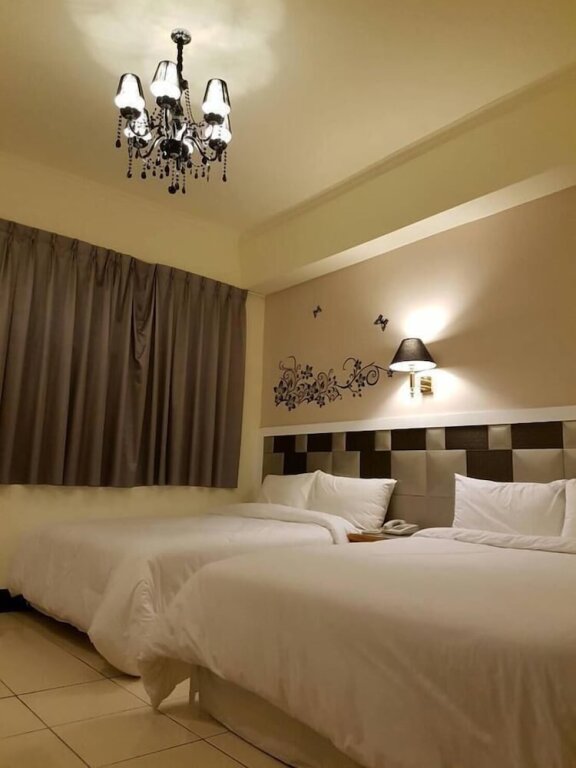 Standard Vierer Zimmer Kai Xin Hotel