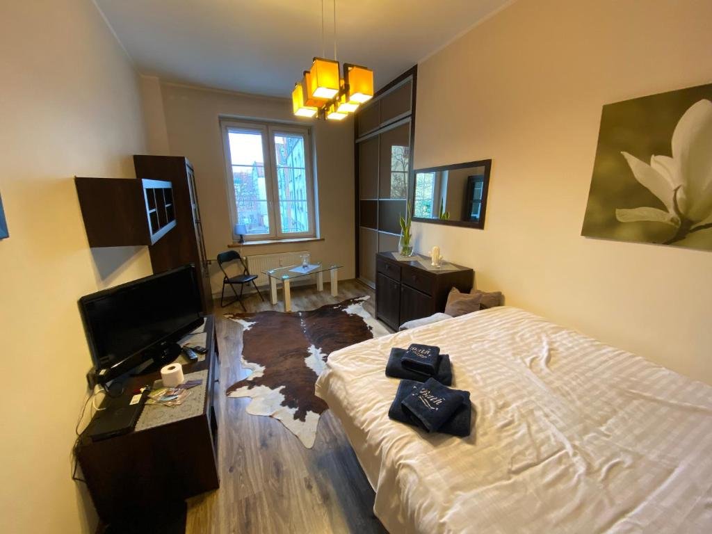 Апартаменты с 3 комнатами Gdańskie Apartamenty - Garbary Rooms & Apartments