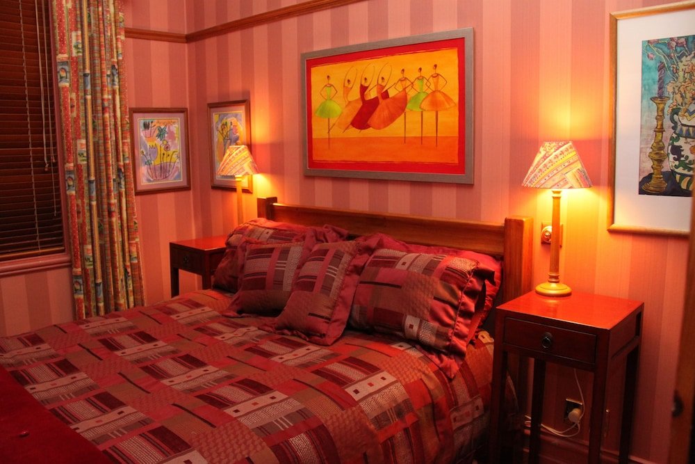 2 Bedrooms Suite Villa Rouge B&B