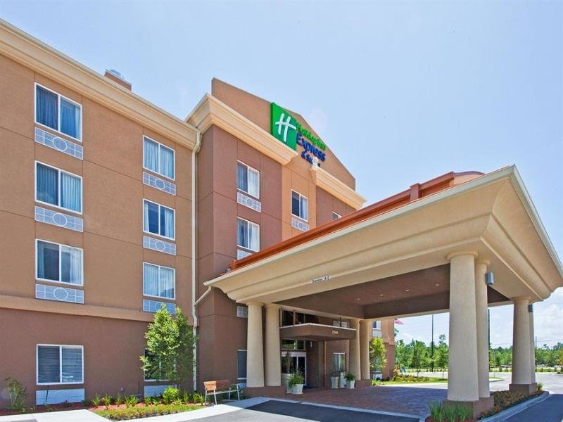 Single Suite Holiday Inn Express and Suites Saint Augustine North, an IHG Hotel