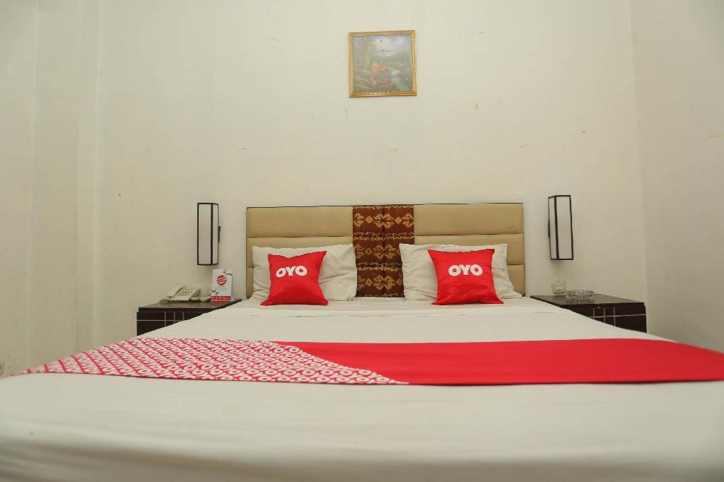 Standard room OYO 1724 Hotel Sembilan Sembilan