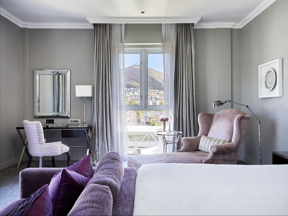 Premium Double room Queen Victoria Hotel