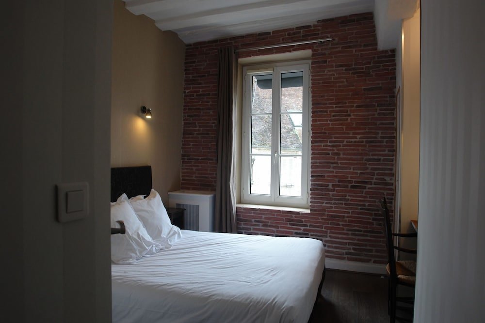 Standard Zimmer Hostellerie de la Porte Bellon