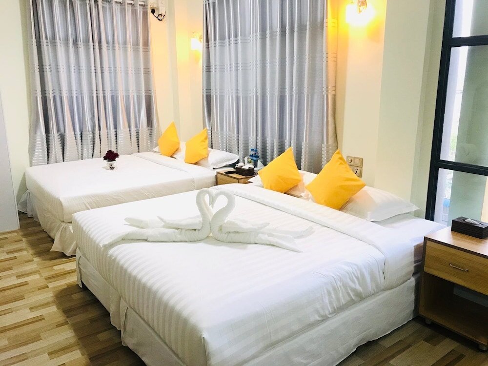 Standard room Gold Hotel Mandalay