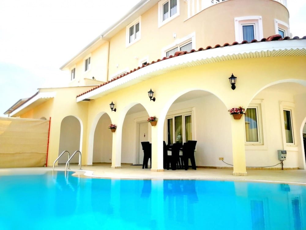 Вилла Luxurious Villa with Private Pool in Antalya