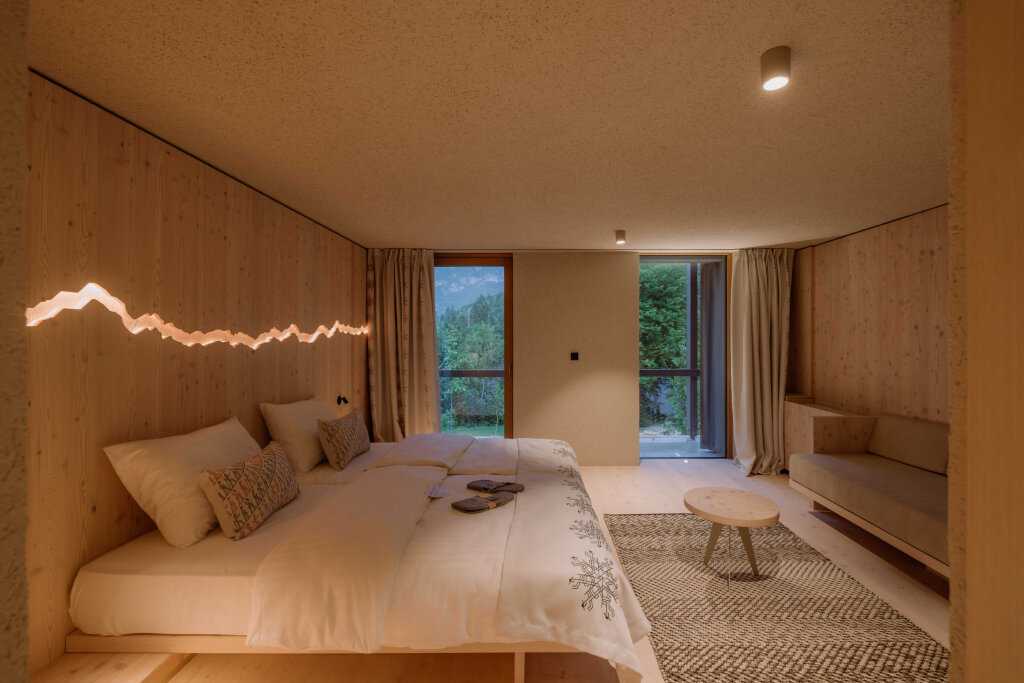 Comfort Double room with balcony Hotel Bohinj