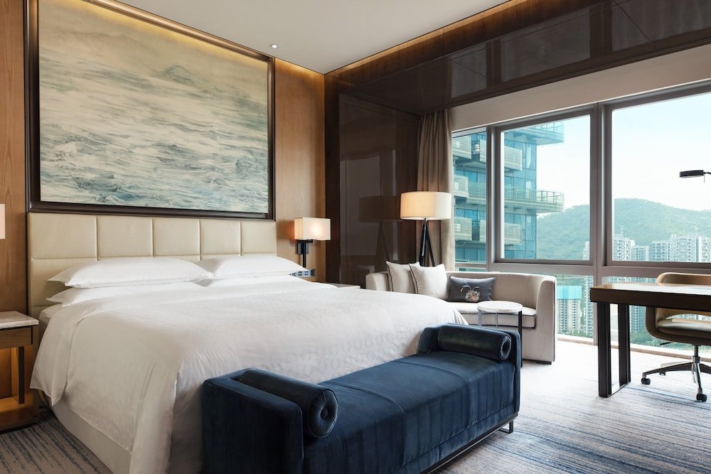 Standard Double Club room with city view Sheraton Zhuhai Hotel