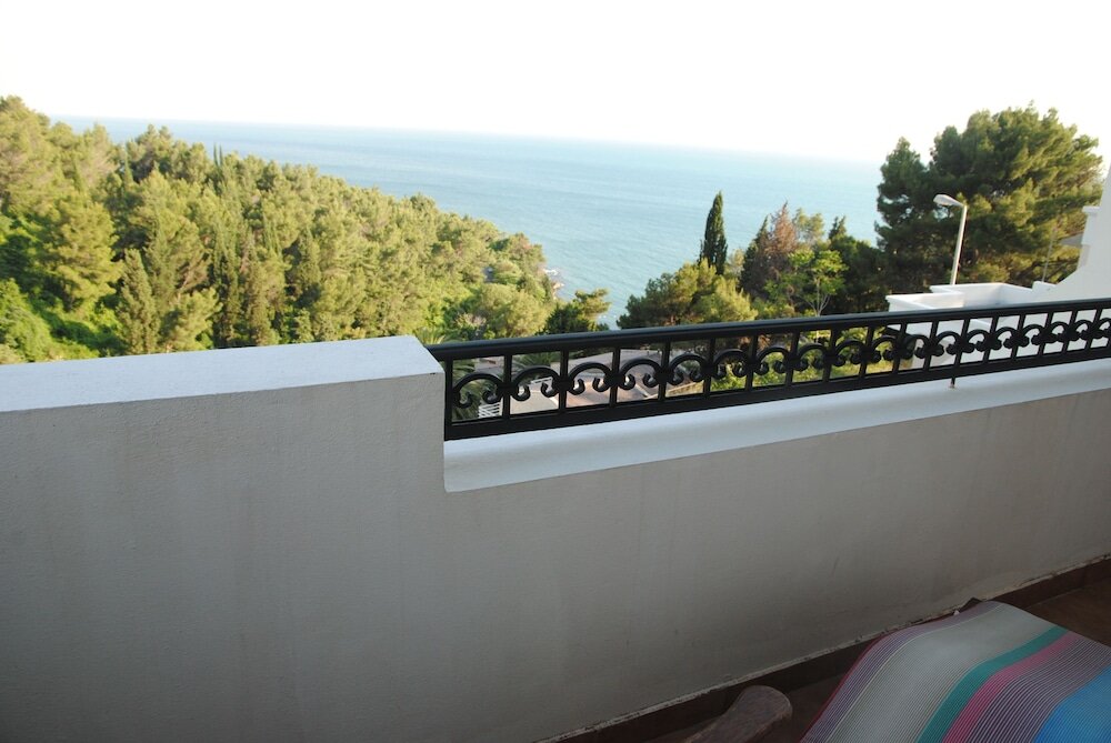 Superior Double room with balcony and with sea view Villa Dulsinea