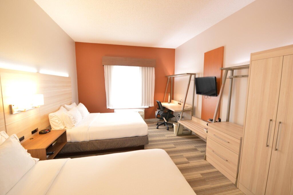 Standard quadruple chambre Holiday Inn Express Toledo-Oregon, an IHG Hotel