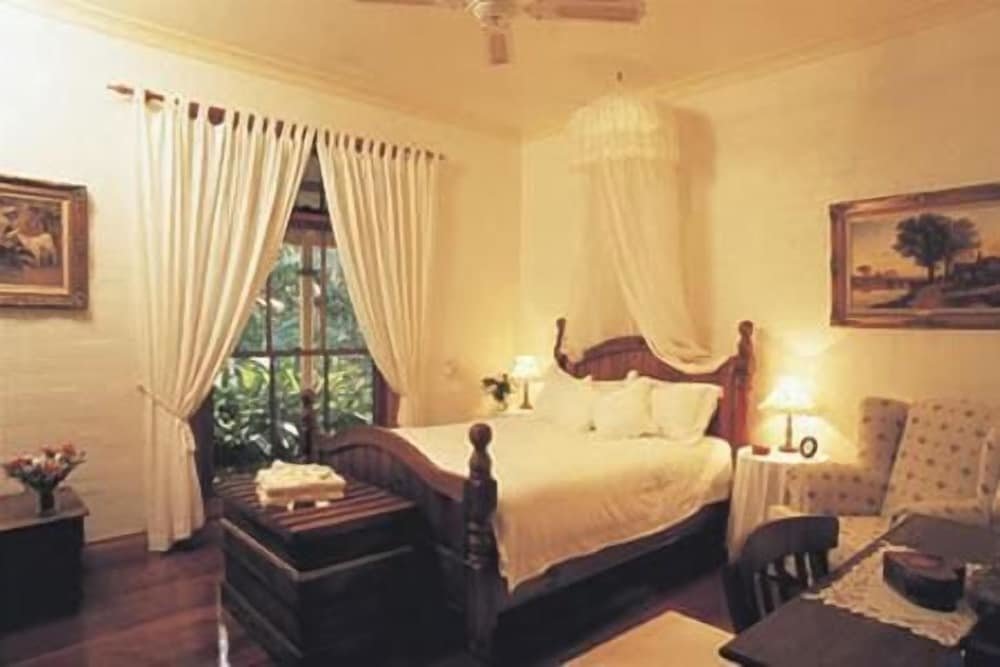 Standard chambre avec balcon Abbie's Byron Bay Villa
