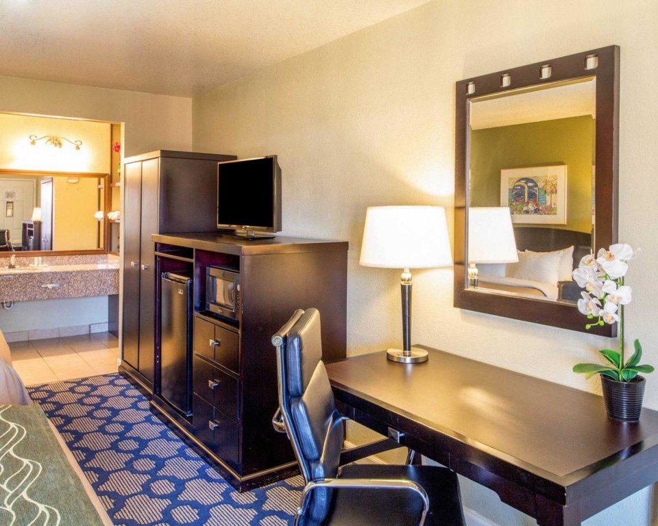 Двухместный номер Standard Comfort Inn & Suites Rancho Cordova-Sacramento