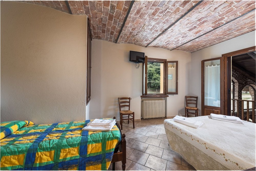 Comfort Double room with balcony and with mountain view Cascina Veja