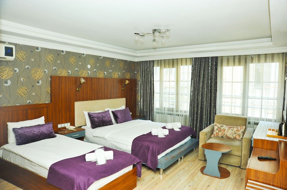 Standard Family room Sarajevo Rooms & Suites