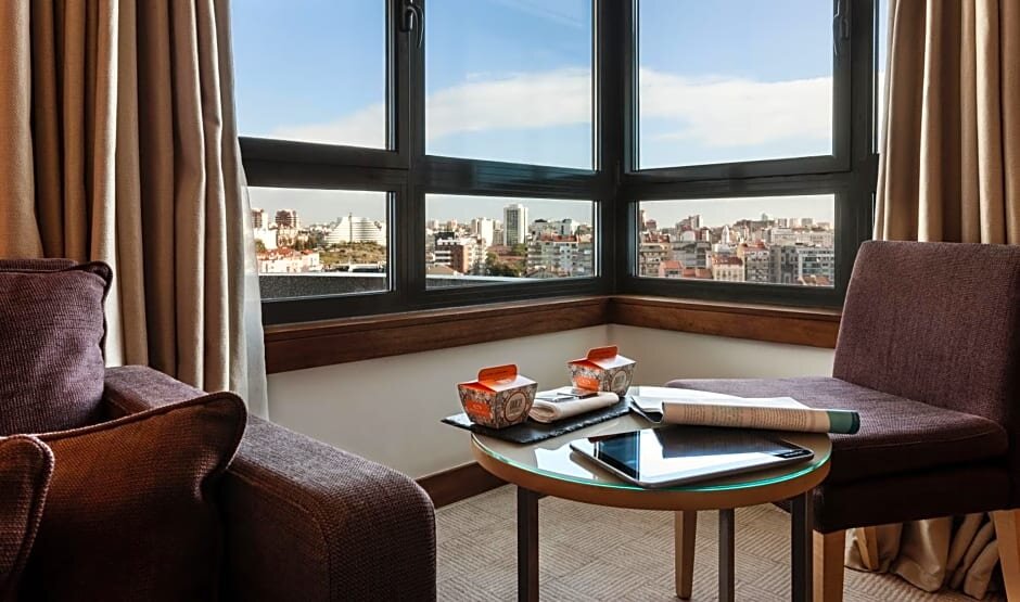 Полулюкс Standard Hotel Acores Lisboa