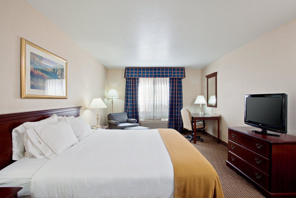 Camera Standard Holiday Inn Express & Suites Jackson, an IHG Hotel
