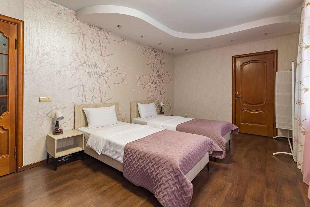 Superior Apartment 3 Zimmer mit Balkon Apartments Strelka on Meshcherskij boulevard, 7/3
