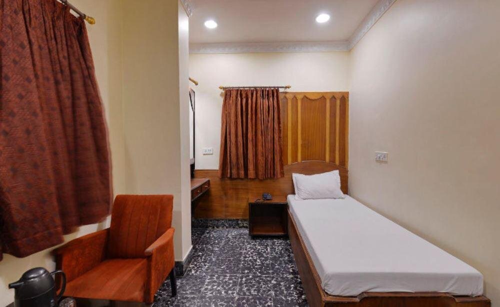 Deluxe Einzel Zimmer Hotel Heera, Kolkata