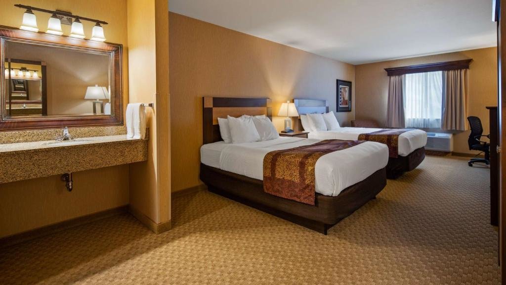Standard Zimmer Crandon Inn and Suites