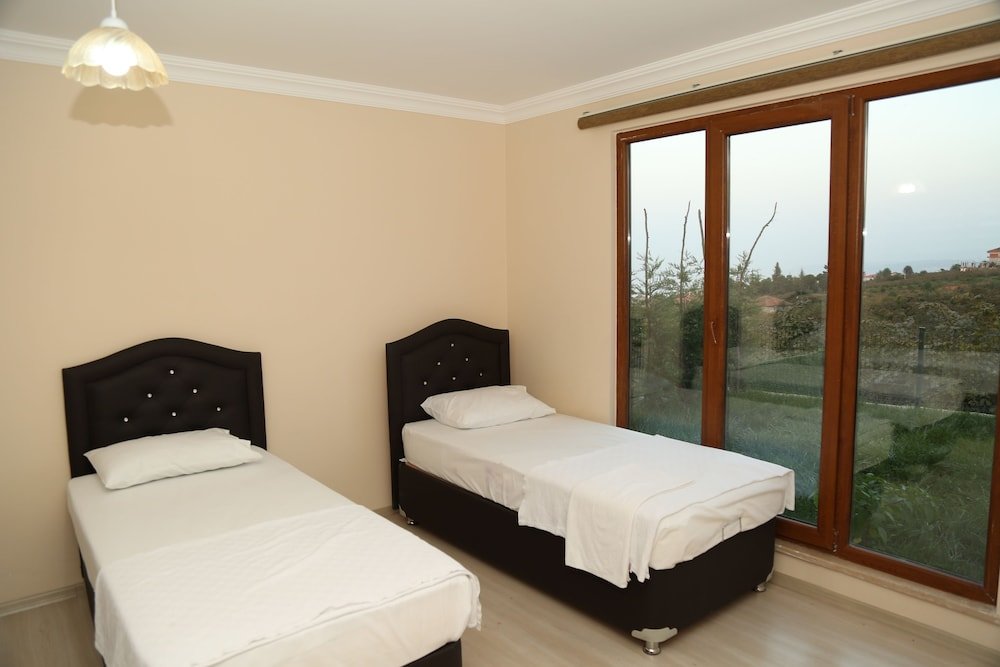 Вилла с 3 комнатами с видом на море Villa De North