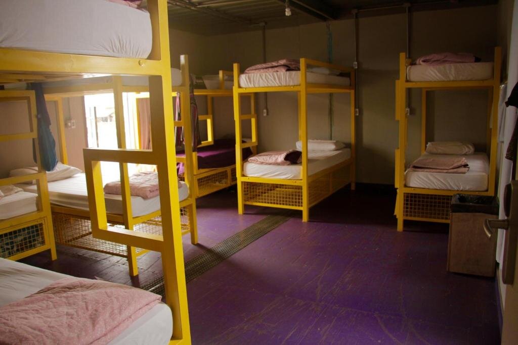 Кровать в общем номере (женский номер) Tetris Container Hostel