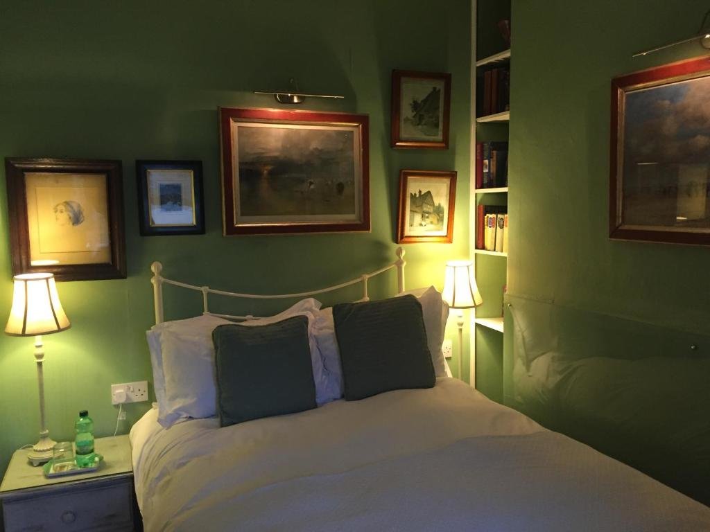 Standard Einzel Zimmer mit Gartenblick The Royal Harbour Hotel