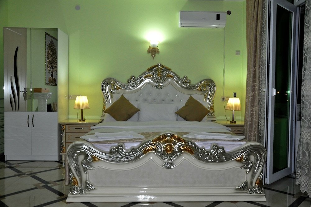 Deluxe Zimmer White Palace