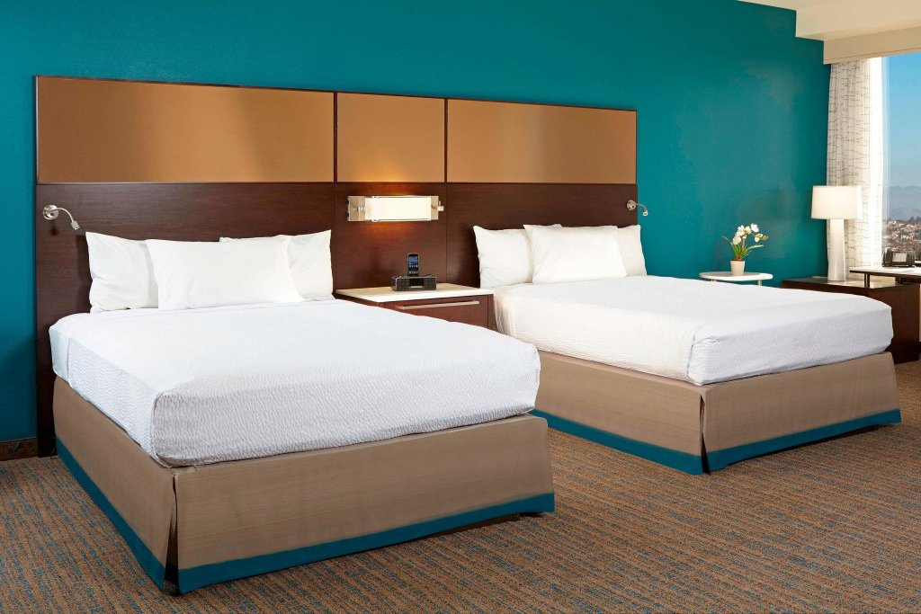 2 Bedrooms Suite Residence Inn by Marriott Los Angeles LAX/Century Boulevard