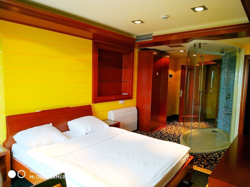 Luxury room Ally Hotel