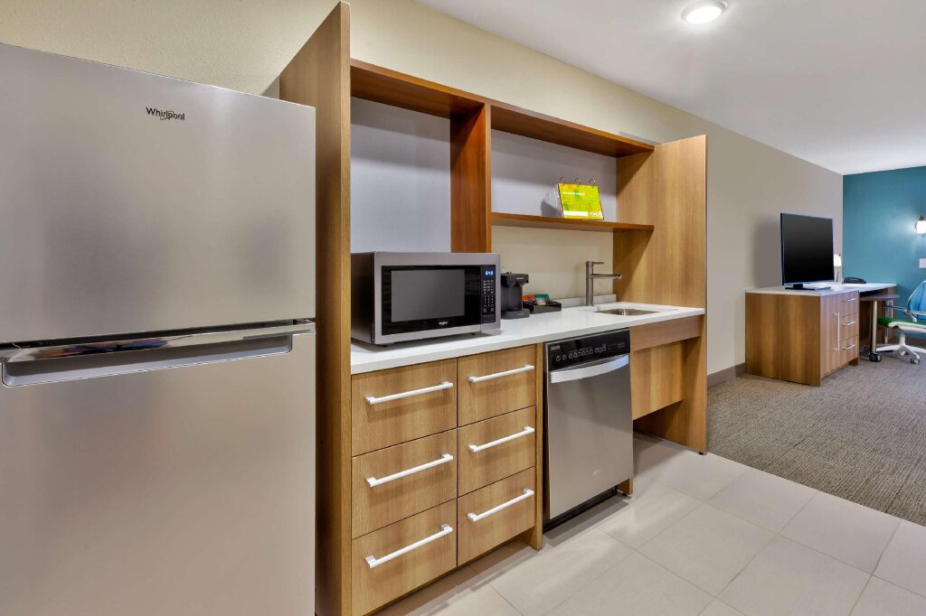 Двухместный люкс Home2 Suites By Hilton Saginaw, Mi