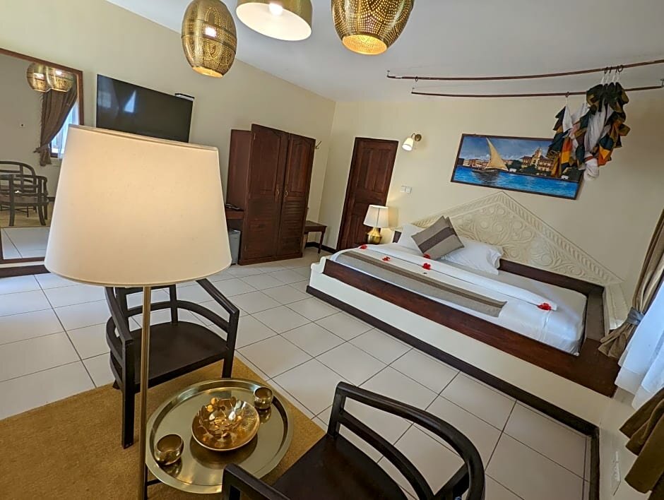Superior Quadruple room with sea view Smiles Beach Hotel