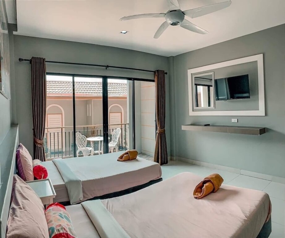 Superior Doppel Zimmer mit Balkon und mit Blick Bee Orchid Pool Villa