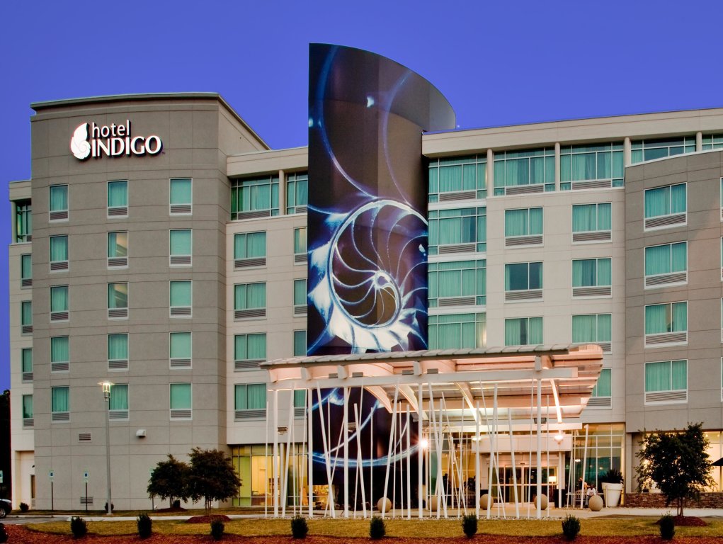 Standard Zimmer Delta Hotels by Marriott Raleigh-Durham at Research Triangle Park
