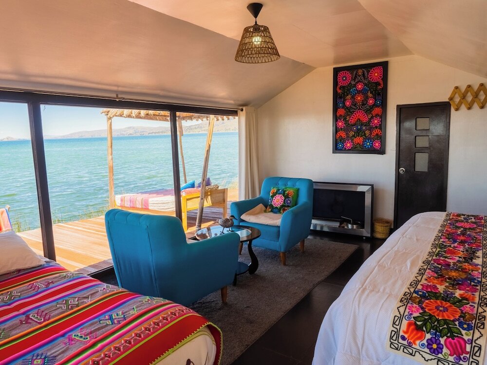 Standard Doppel Zimmer 1 Schlafzimmer mit Seeblick Uros Titicaca Lodge