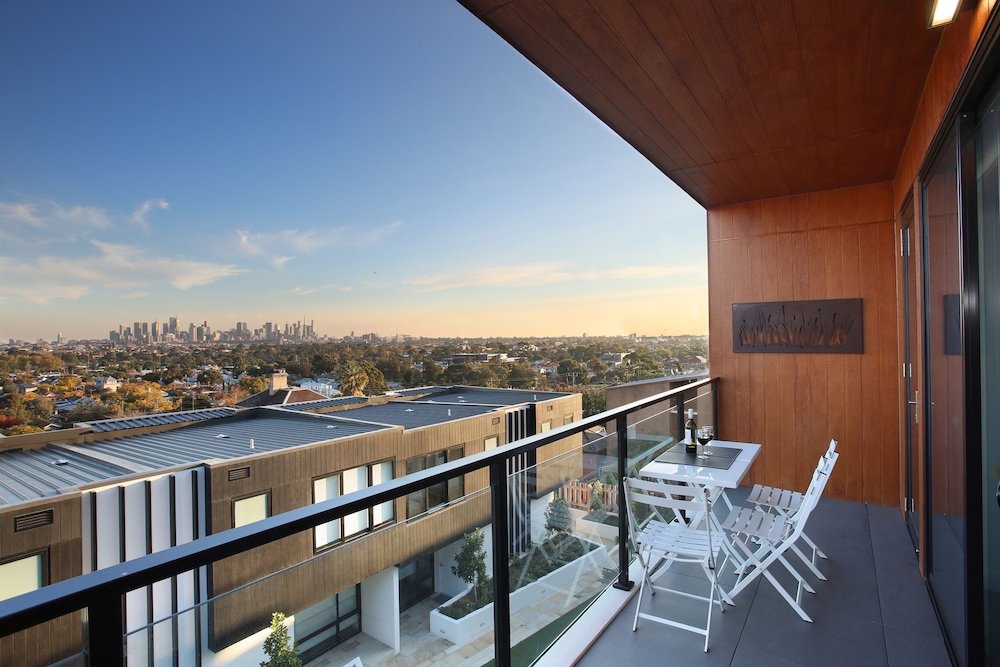 2 Bedrooms Apartment with balcony and with city view StayCentral - Northcote Hill Penthouse