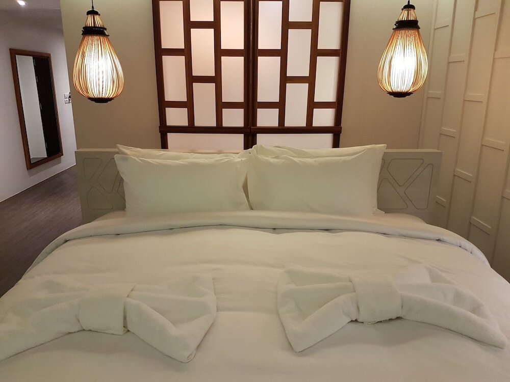 Deluxe room with balcony Whale Hua Hin - SHA Plus