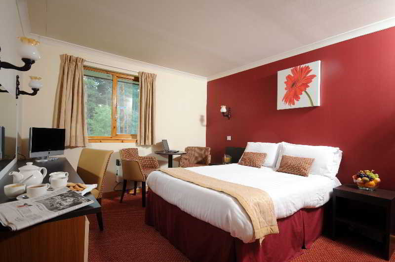 Номер Standard Highlander Hotel ‘A Bespoke Hotel’