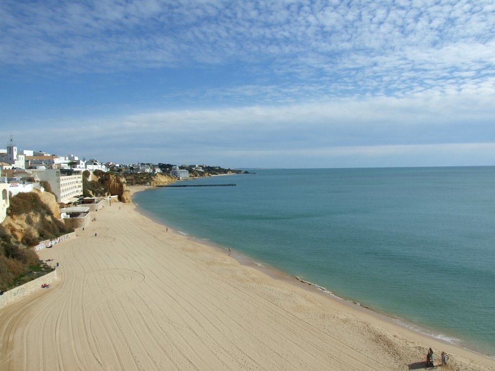 Double appartement avec balcon Holiday 1 Bed Apartment With Pool in Albufeira