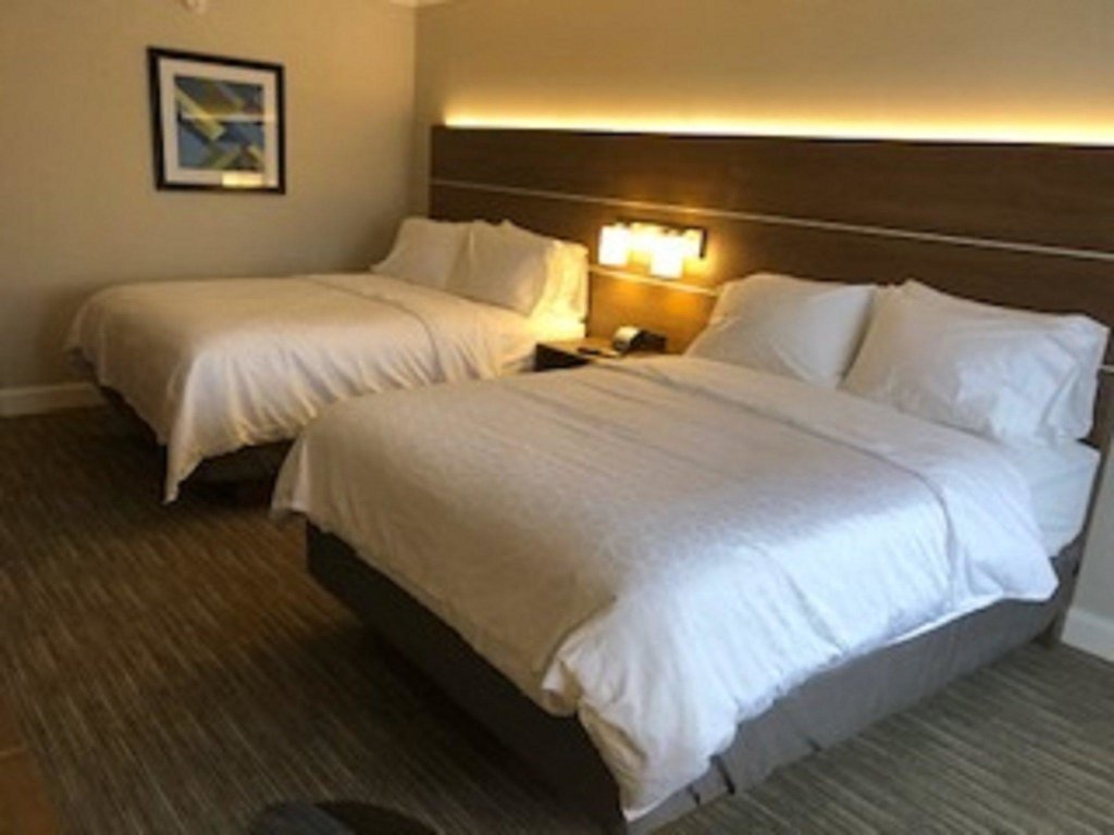 Двухместный номер Standard Holiday Inn Express & Suites Williamsport, an IHG Hotel