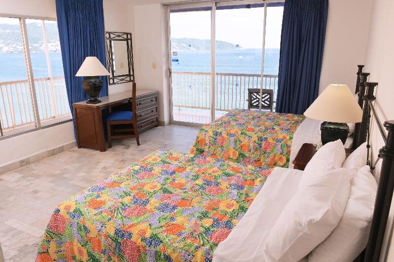 Standard Double room with balcony Hotel Ritz Acapulco