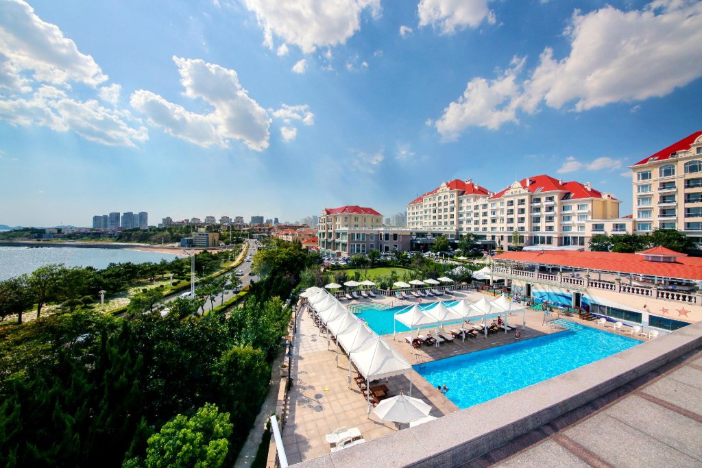 Двухместный номер Standard Qingdao Seaview Garden Hotel