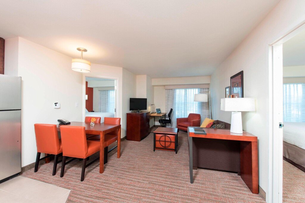 Люкс с 2 комнатами Residence Inn by Marriott Austin - University Area
