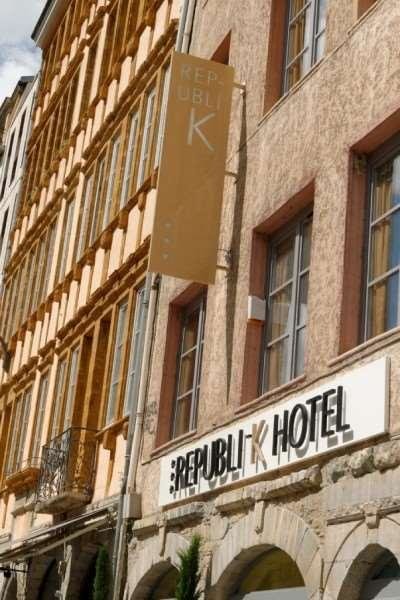 Номер Economy Republik Hotel